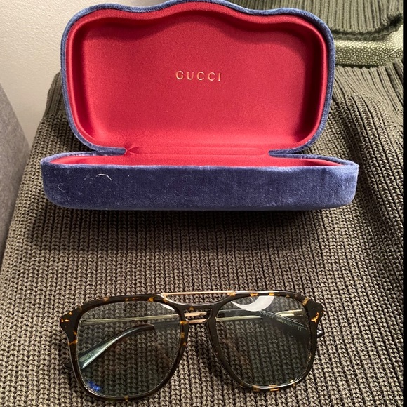 Gucci Accessories - Gucci Sunglasses